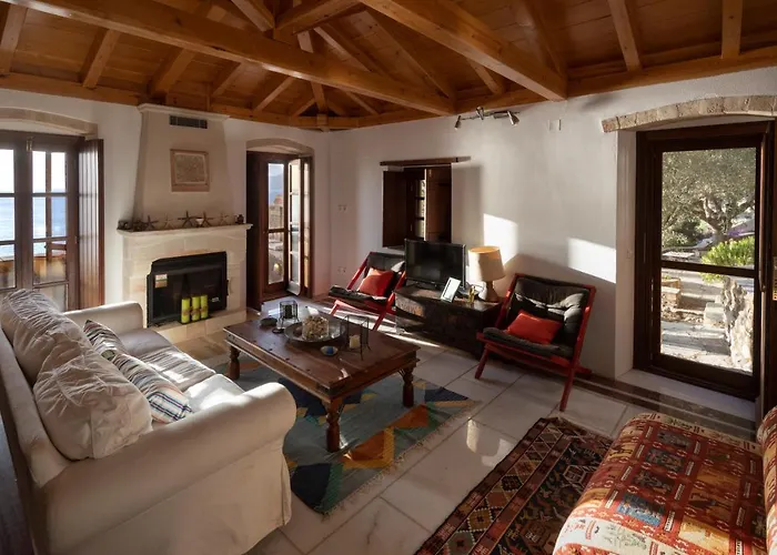 Villa Victoria's House In Castle Monemvasia