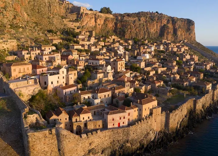 Victoria's House In Castle * Monemvasia