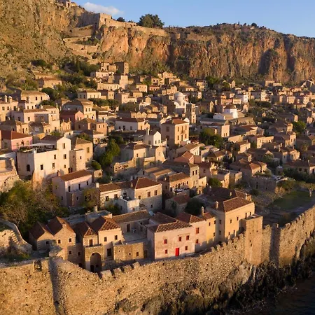 Victoria's House In Castle * Monemvasía